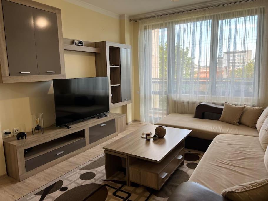 Cozy Apartment - Free Parking Plovdiv Exterior photo